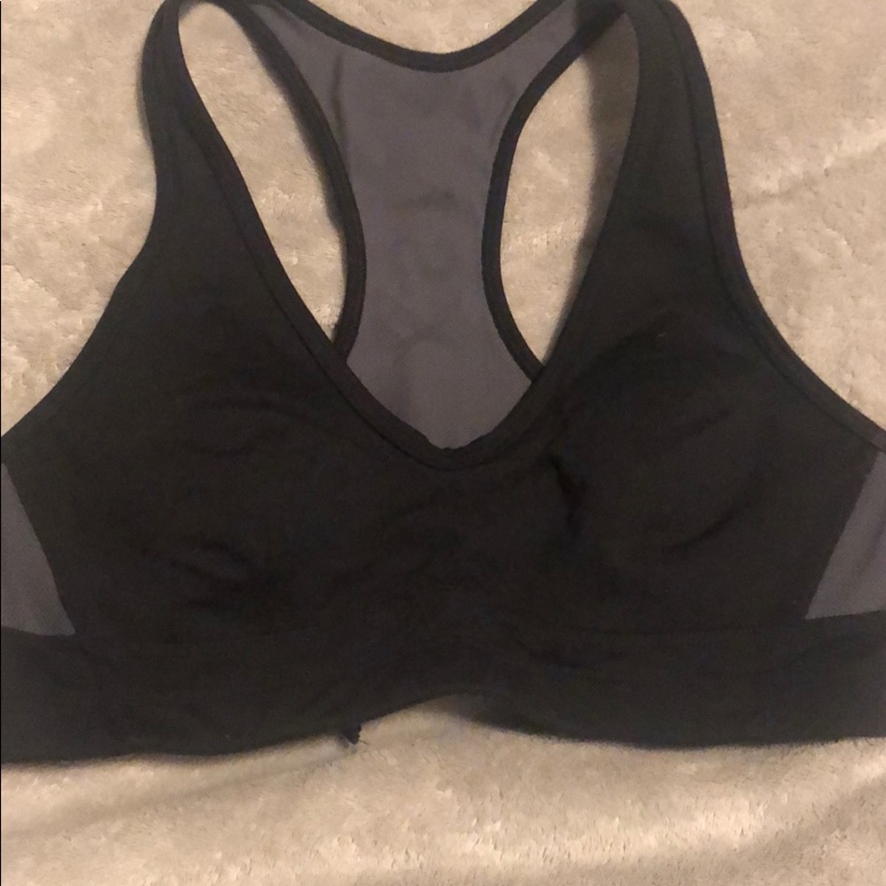 VSX sports bra